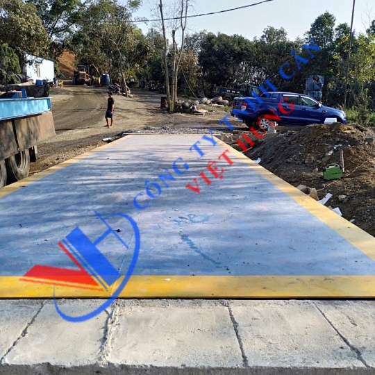 Cân nổi 120 tấn